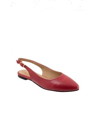 Trotters Women's Evelyn Ballet Flat, Red, 7